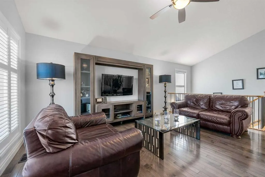 2233 Bayside Circle SW
