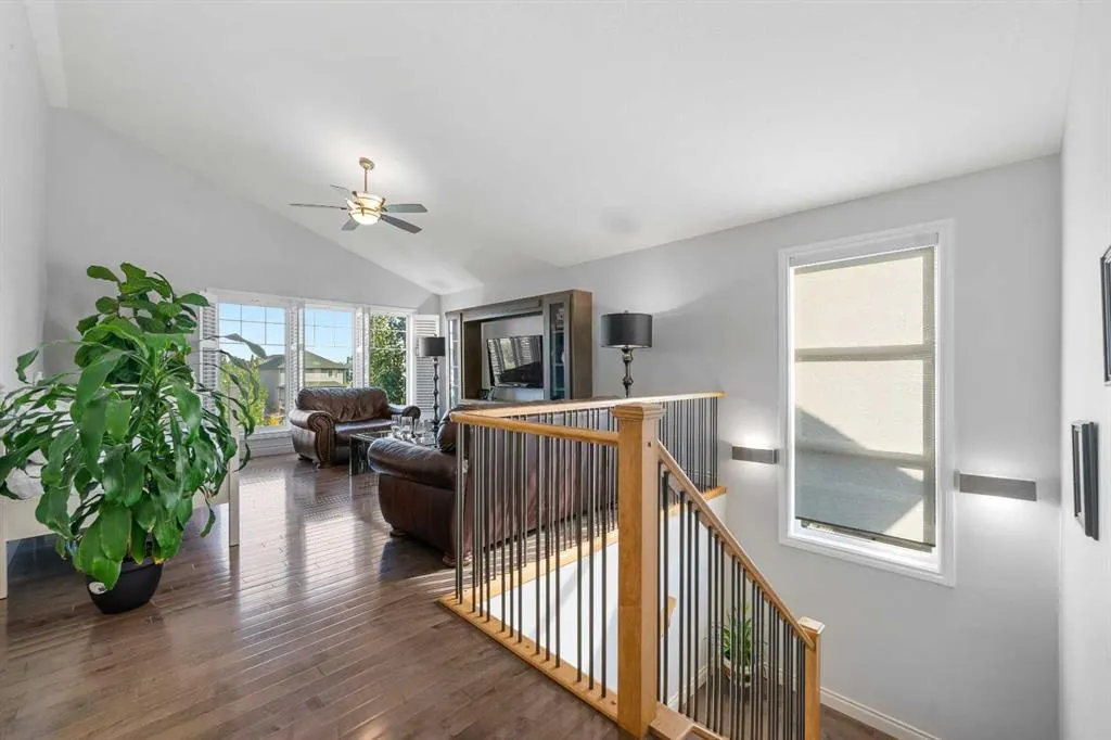 2233 Bayside Circle SW