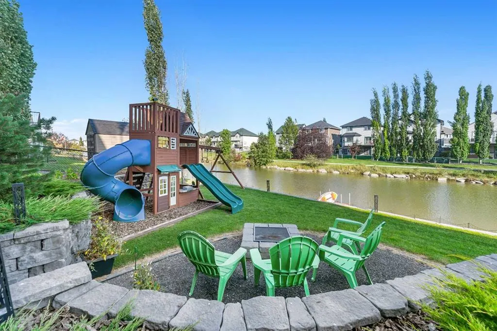 2233 Bayside Circle SW