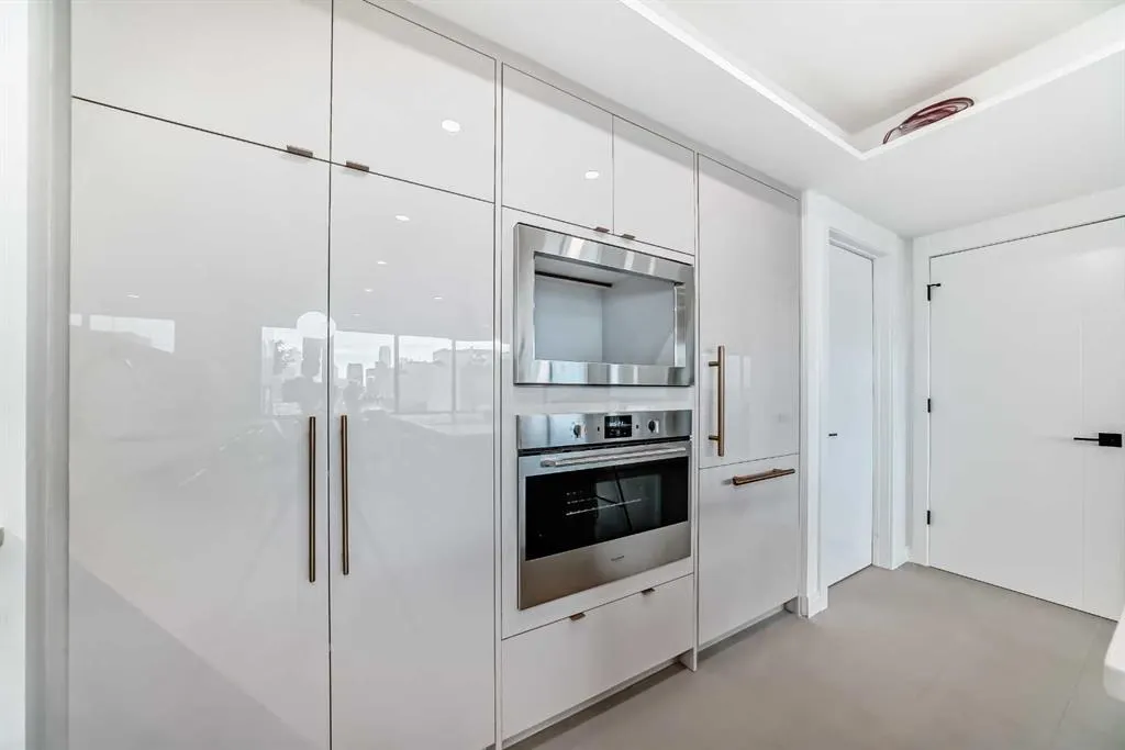 330 26 Avenue SW, #1203