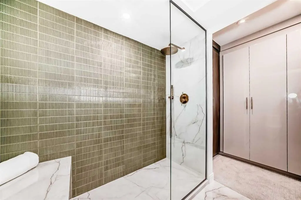 330 26 Avenue SW, #1203