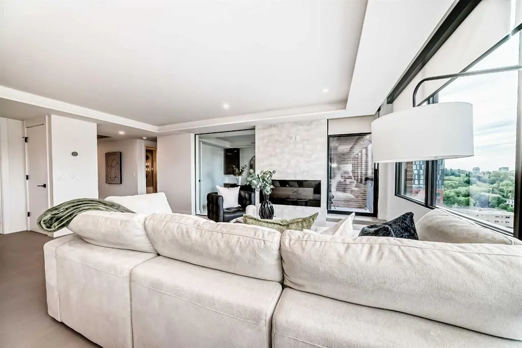330 26 Avenue SW, #1203