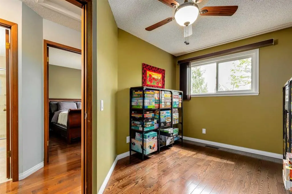 103 Macewan Park Road NW