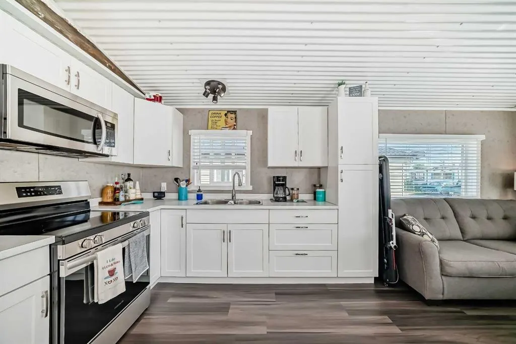 1219 Limit Avenue, #24