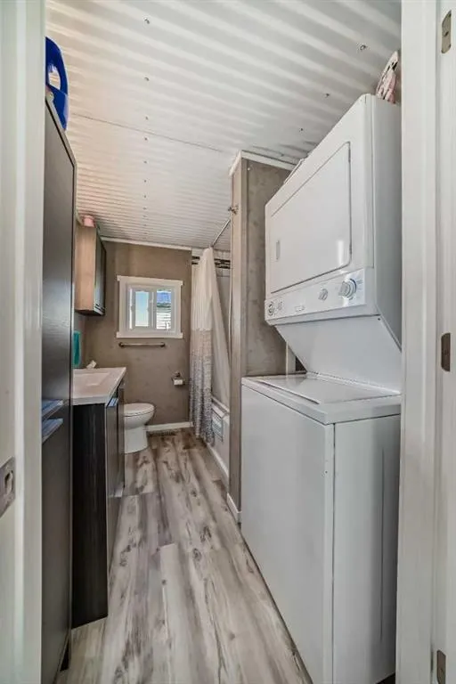1219 Limit Avenue, #24