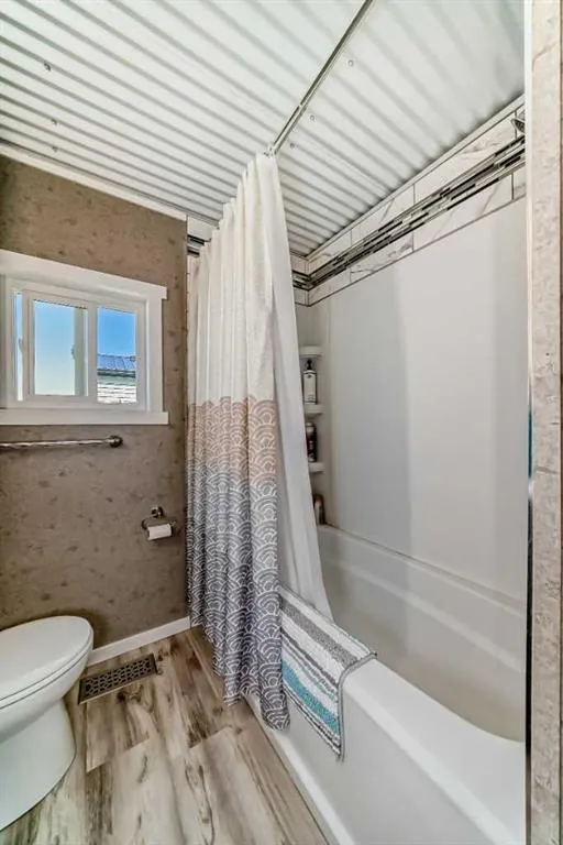1219 Limit Avenue, #24