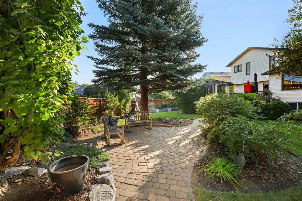 49 Sunmeadows Place SE