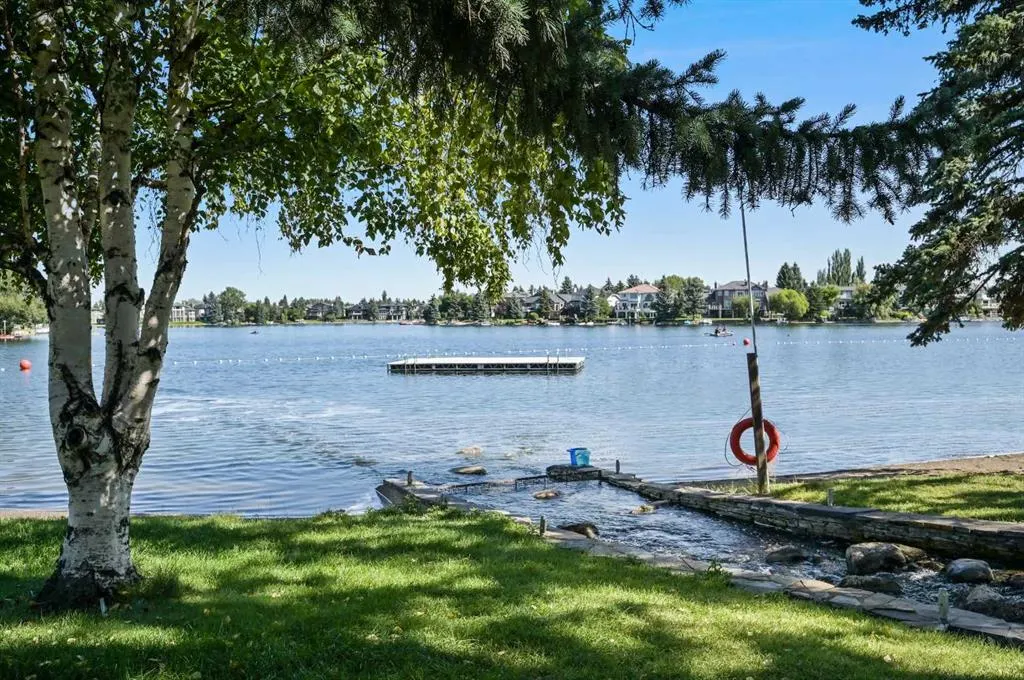 49 Sunmeadows Place SE