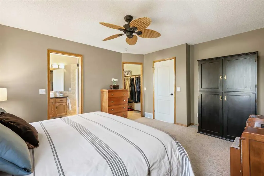 49 Sunmeadows Place SE