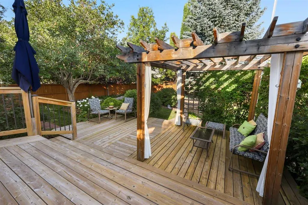 49 Sunmeadows Place SE