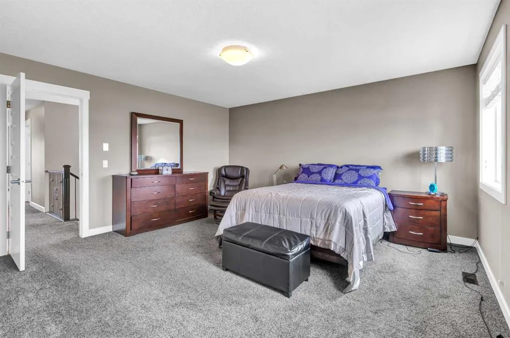 74 Nolanfield Court NW