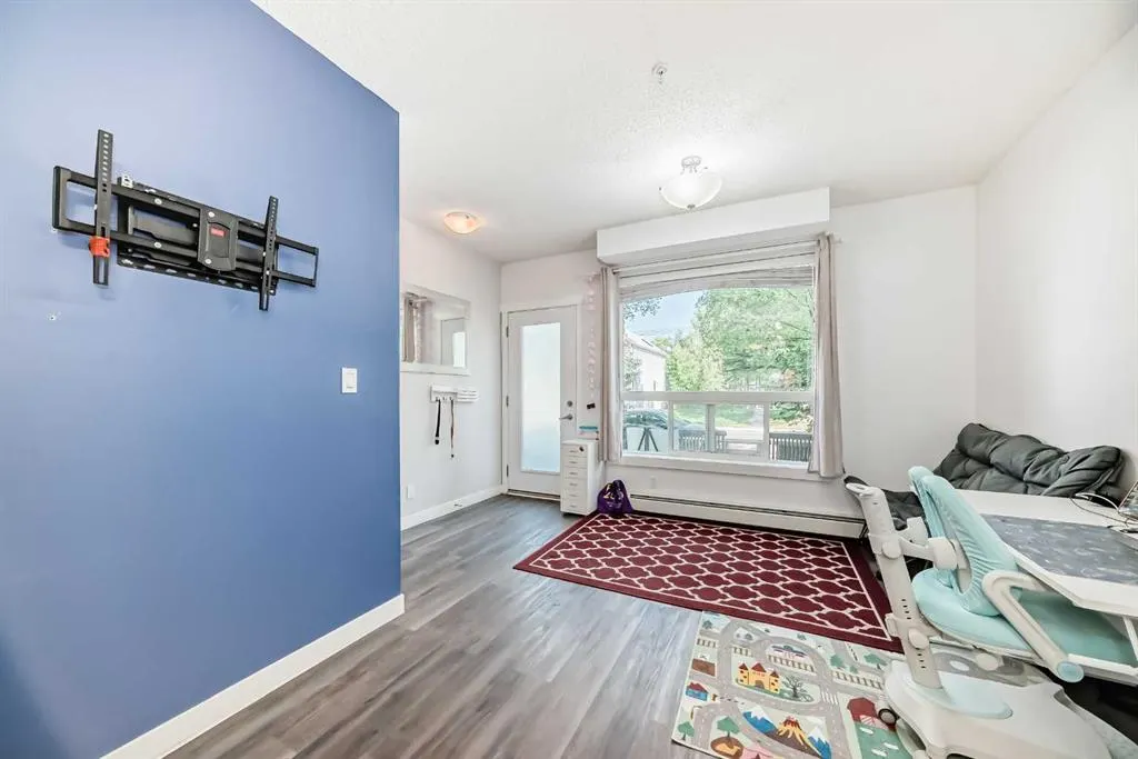 1740 9 Street NW, #106