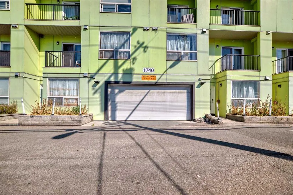 1740 9 Street NW, #106