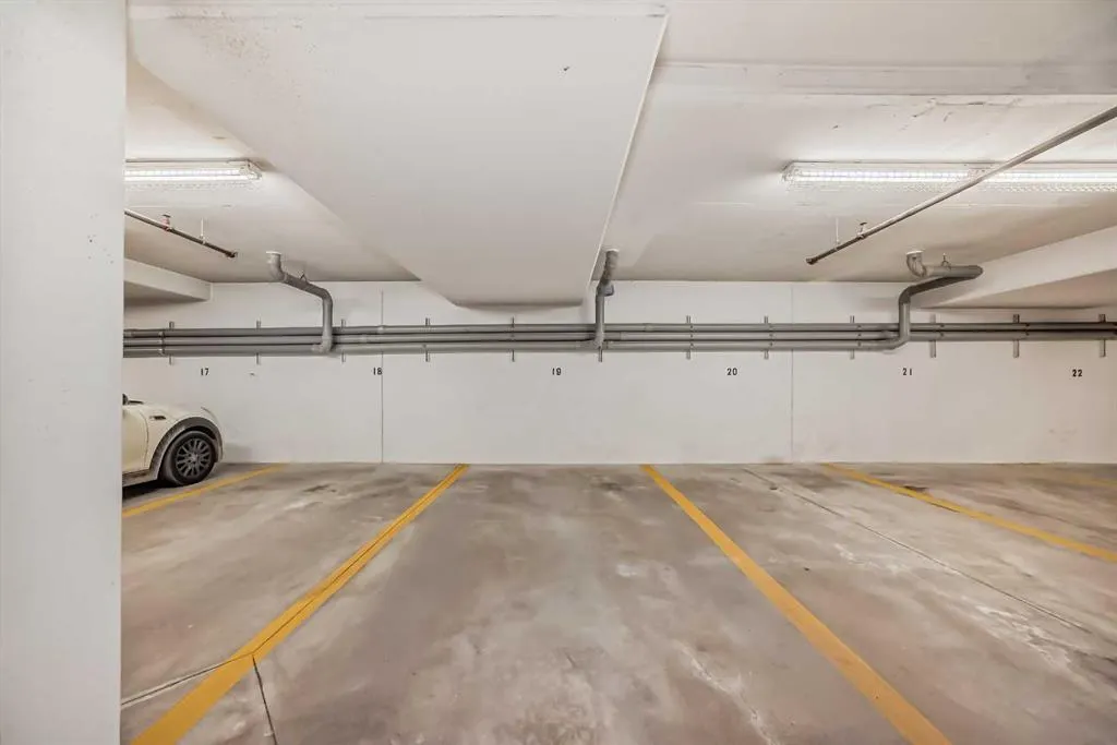 1740 9 Street NW, #106