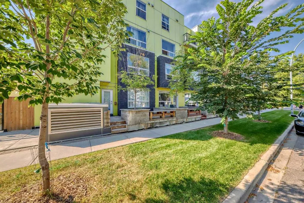 1740 9 Street NW, #106