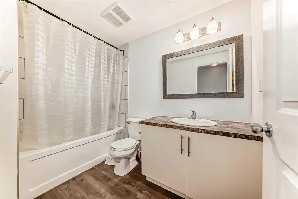 1740 9 Street NW, #106