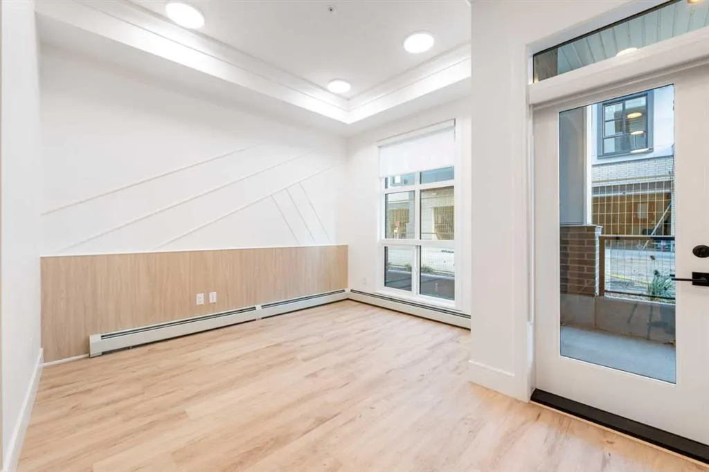 4270 Norford Avenue NW, #1103