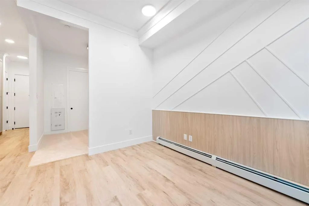 4270 Norford Avenue NW, #1103