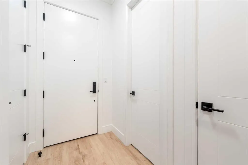 4270 Norford Avenue NW, #1103