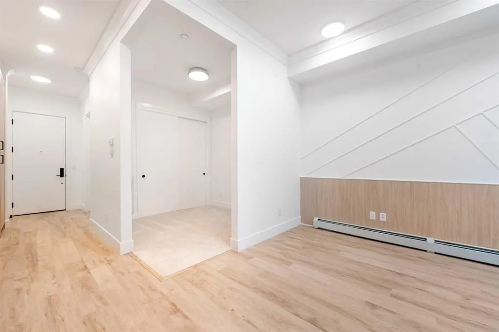 4270 Norford Avenue NW, #1103
