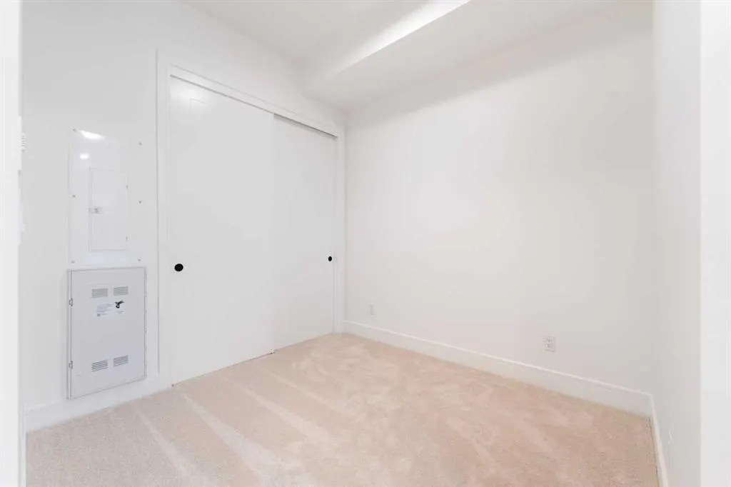 4270 Norford Avenue NW, #1103