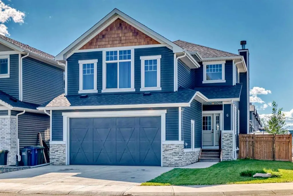 6 Emberside Green