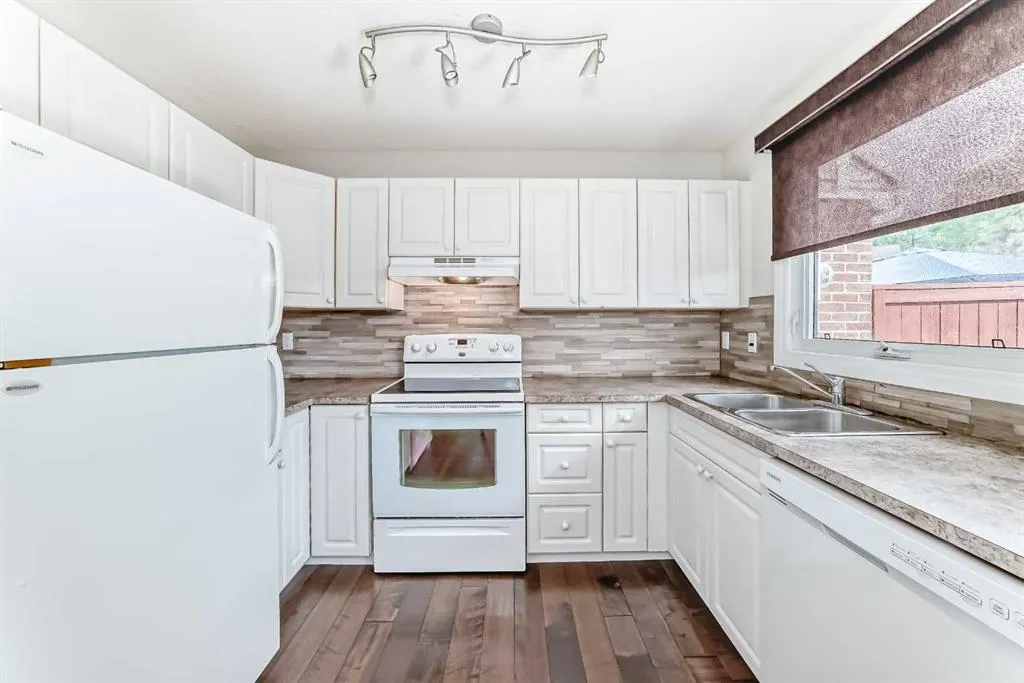 3620 51 Street SW, #22
