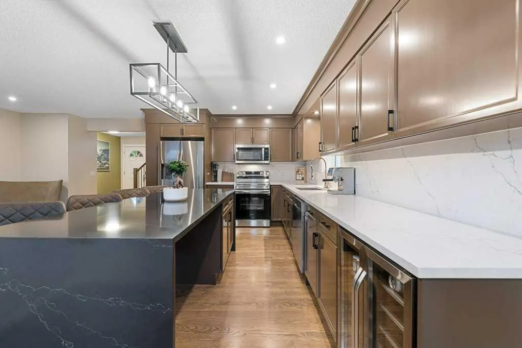 173 Bridleridge View SW