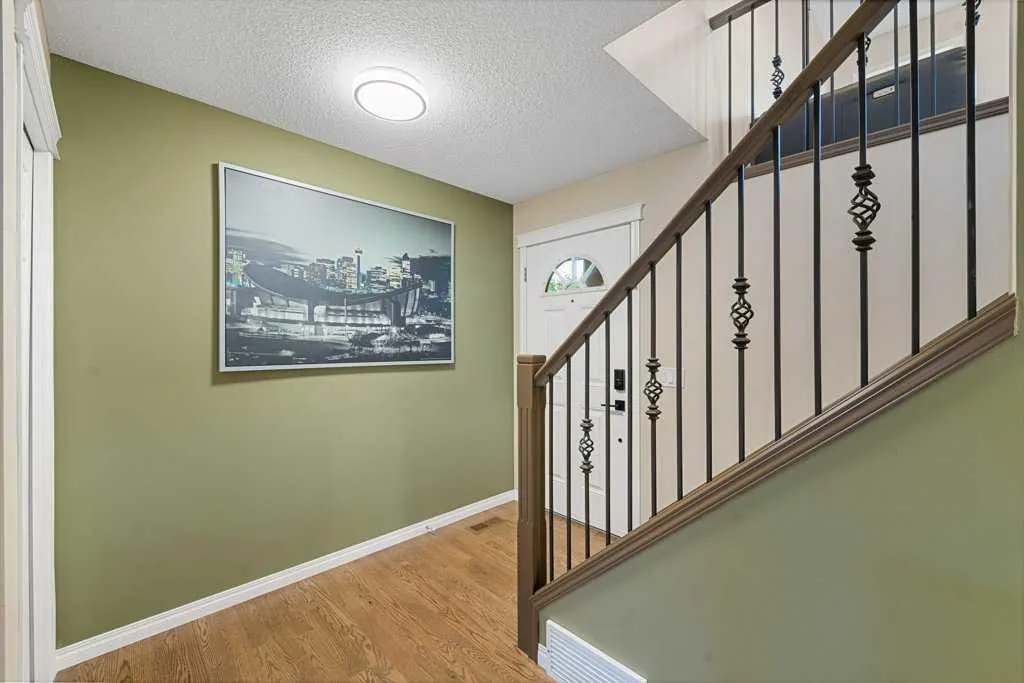 173 Bridleridge View SW