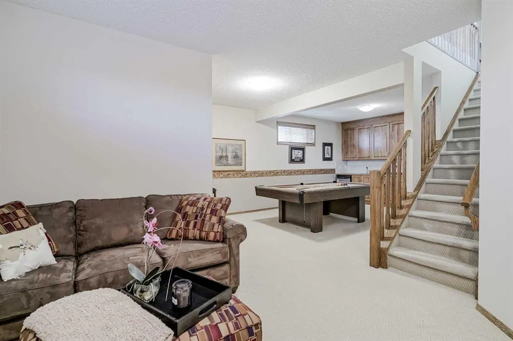14 Kincora Terrace NW