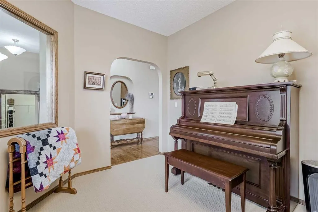 14 Kincora Terrace NW