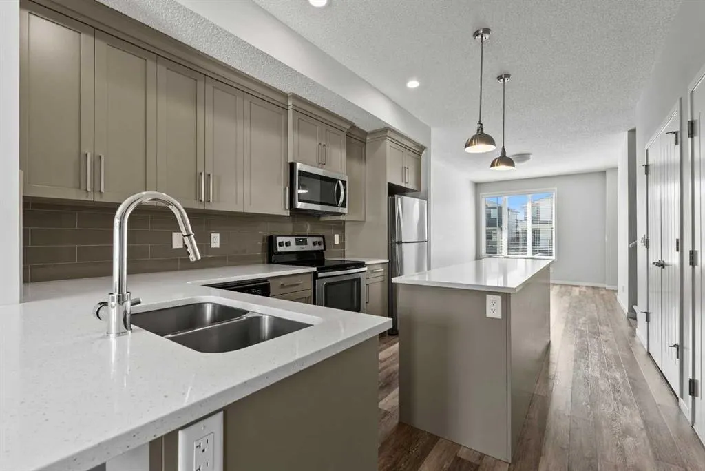 226 Cornerstone Avenue NE