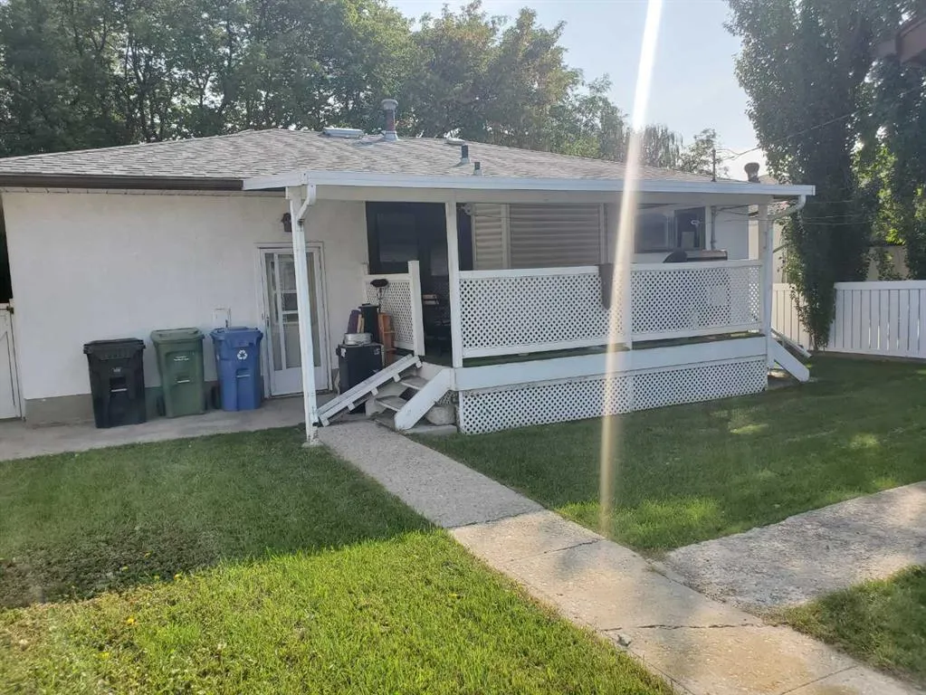 439 Arlington Drive SE