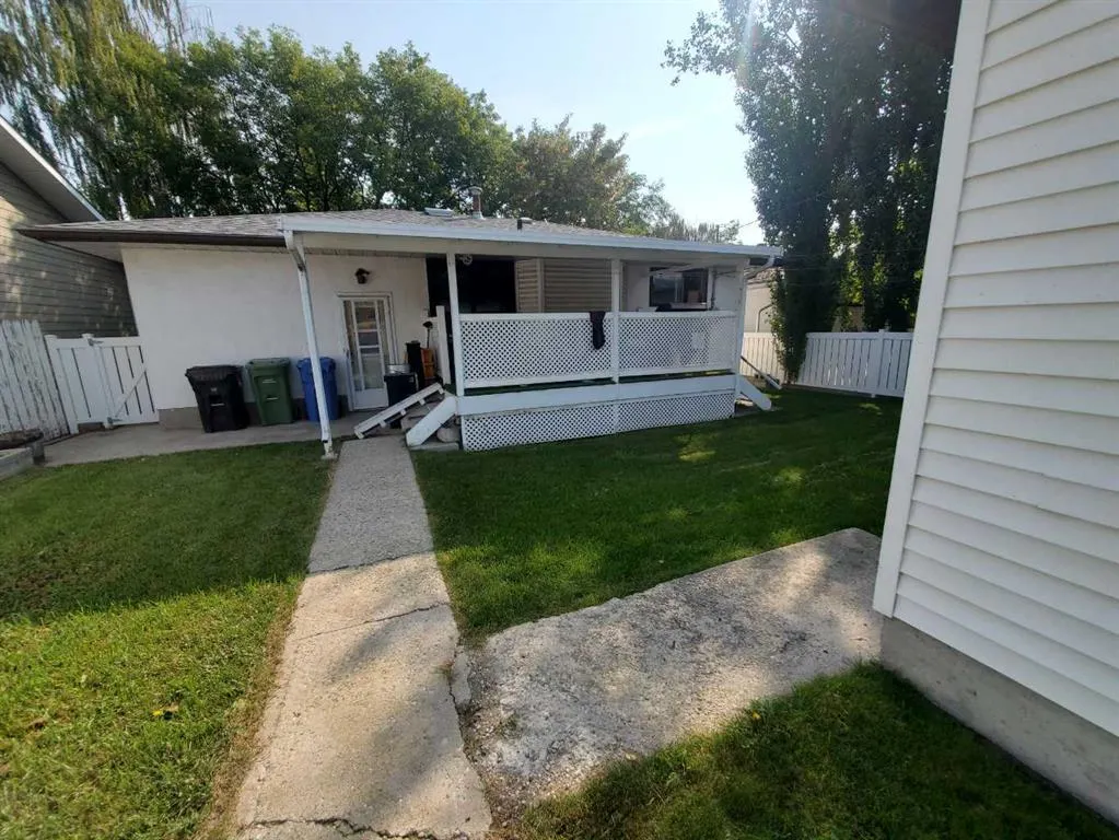 439 Arlington Drive SE