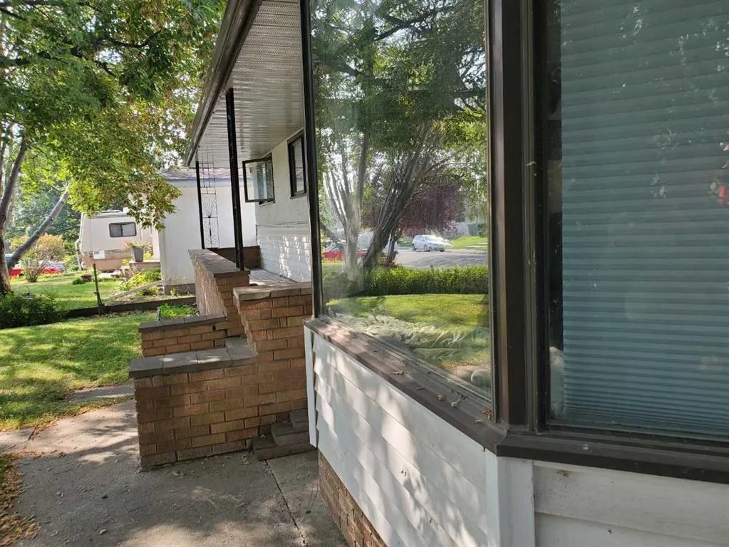 439 Arlington Drive SE