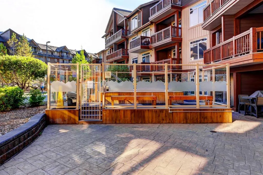 190 Kananaskis Way, #410
