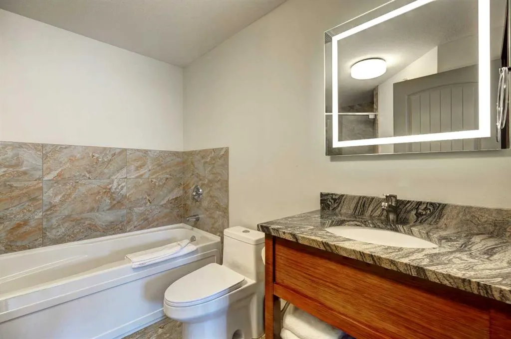190 Kananaskis Way, #410