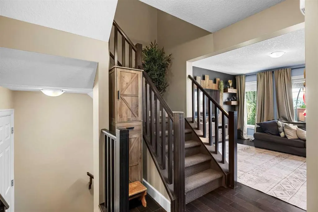1226 Windstone Road SW