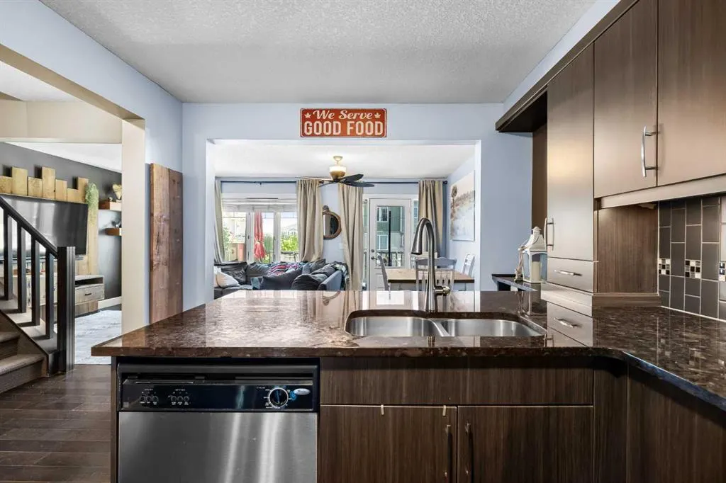 1226 Windstone Road SW