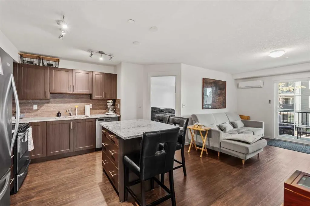 755 Copperpond Boulevard SE, #6206
