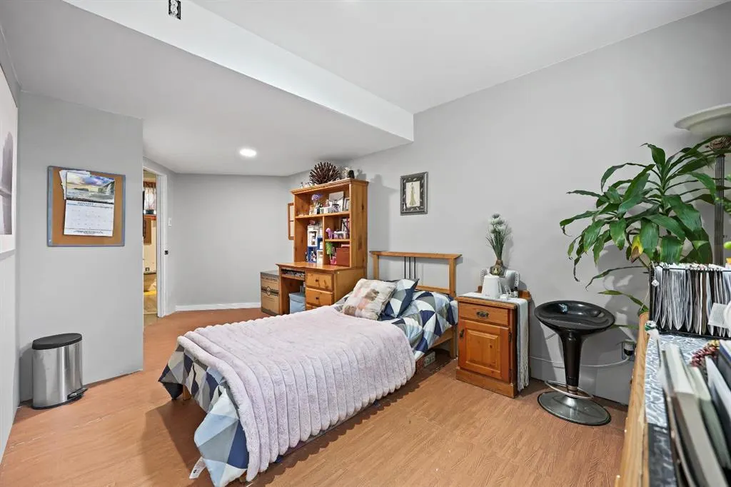 21 Willow Lane