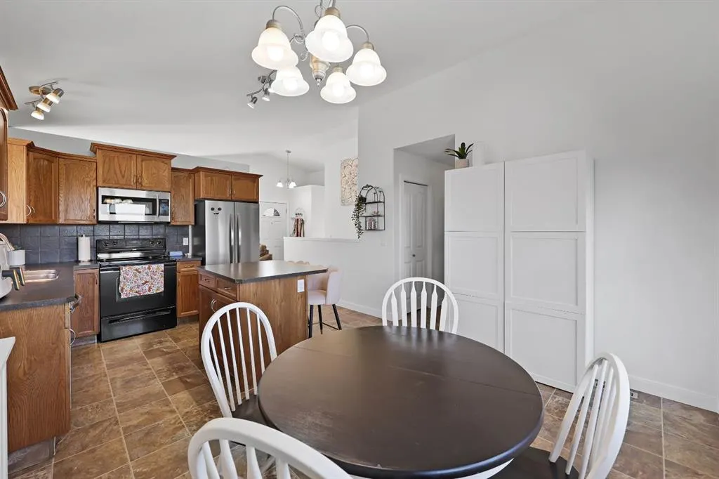 21 Willow Lane