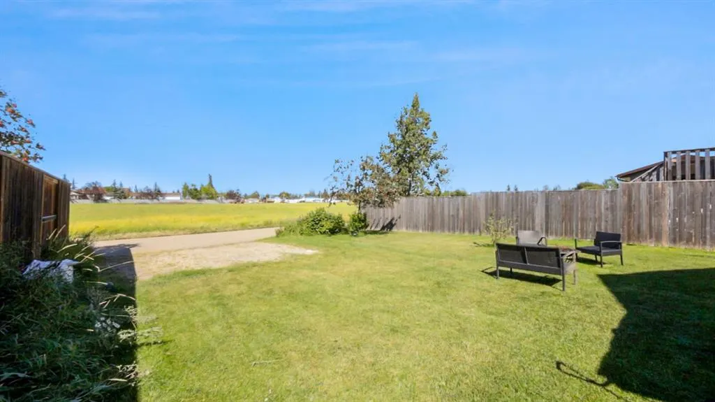 21 Willow Lane