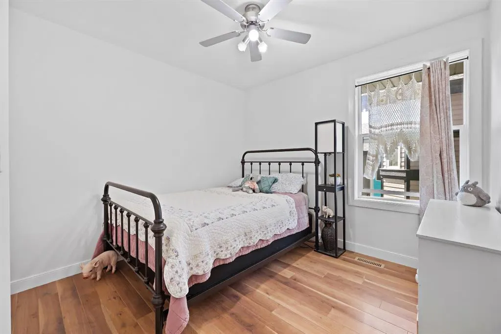 21 Willow Lane