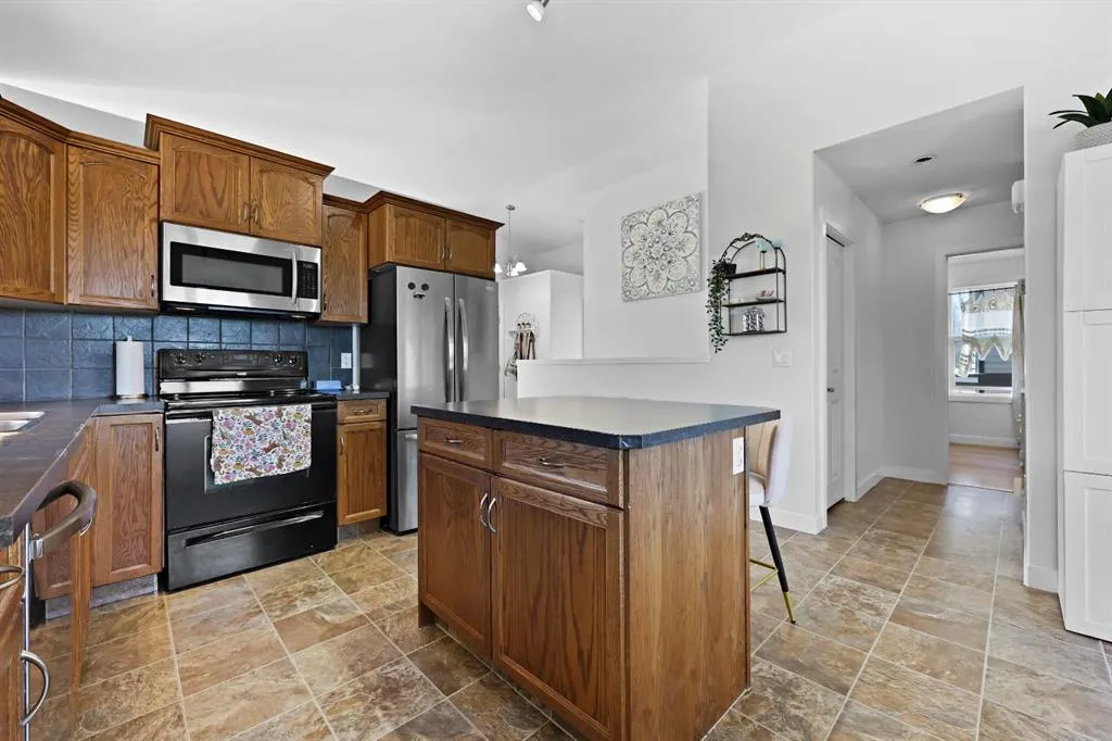 21 Willow Lane