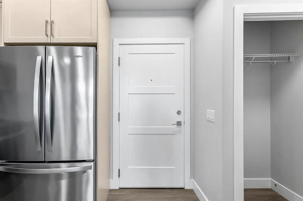 8355 19 Avenue SW, #416