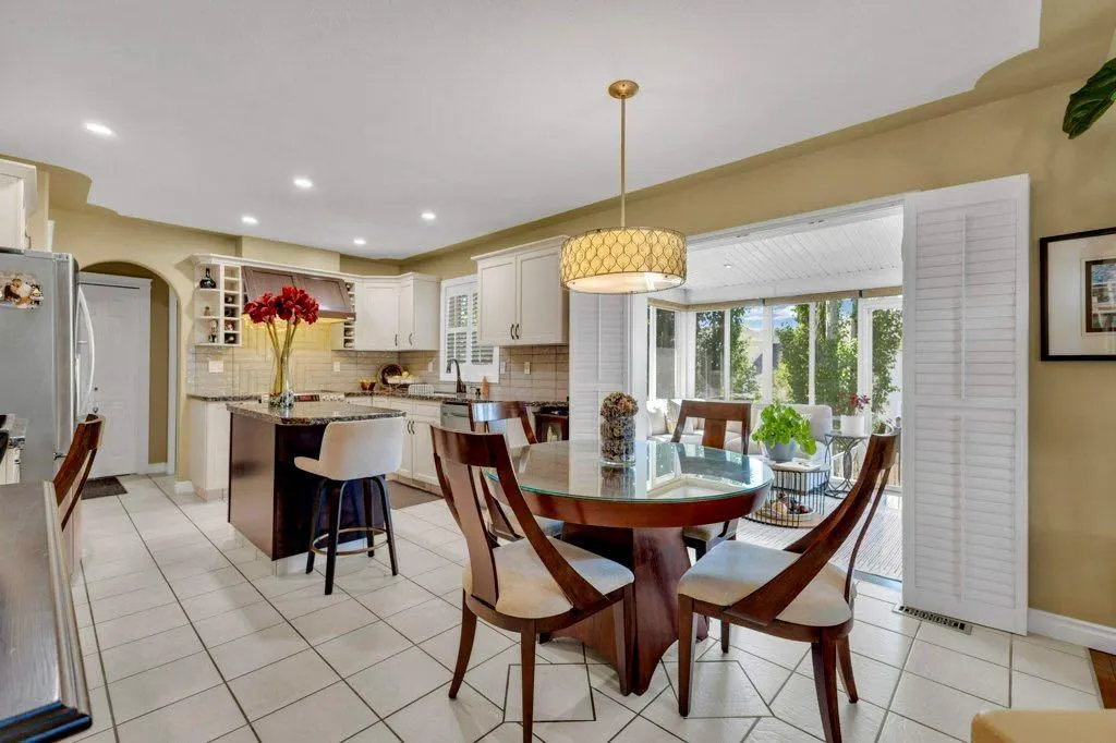 40 Drever Close