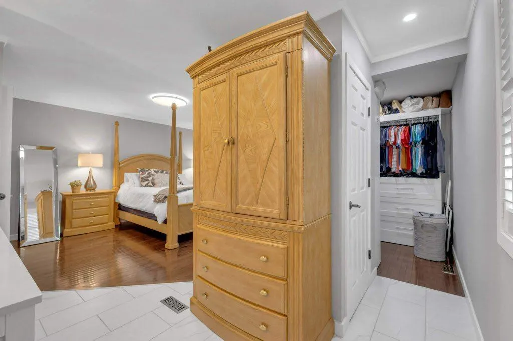 40 Drever Close