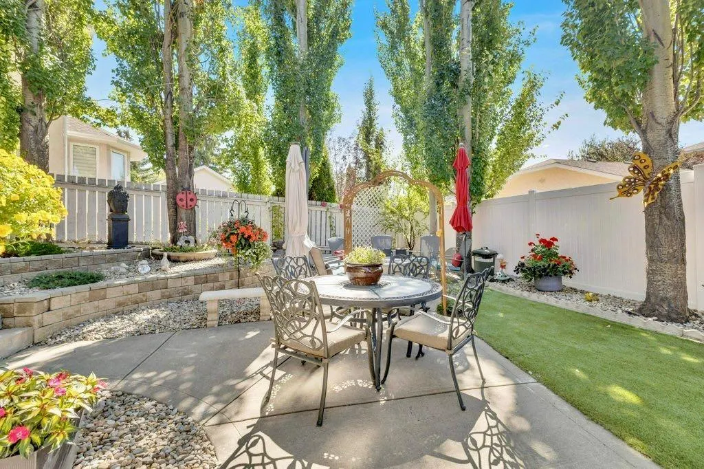 40 Drever Close
