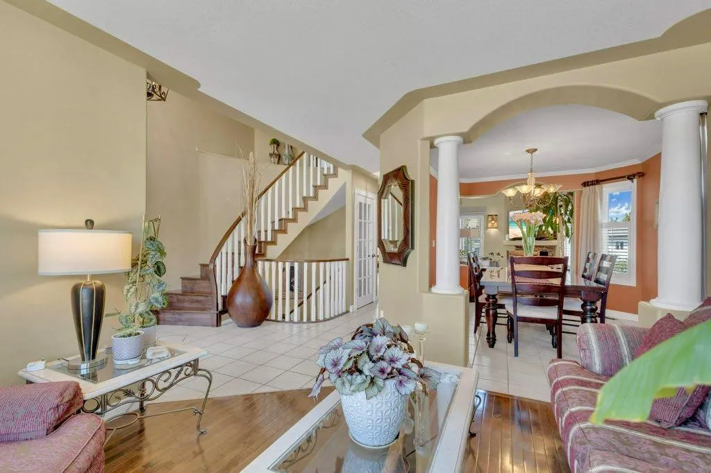 40 Drever Close